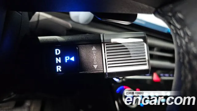 Hyundai Santa Fe 2024 thumb 8