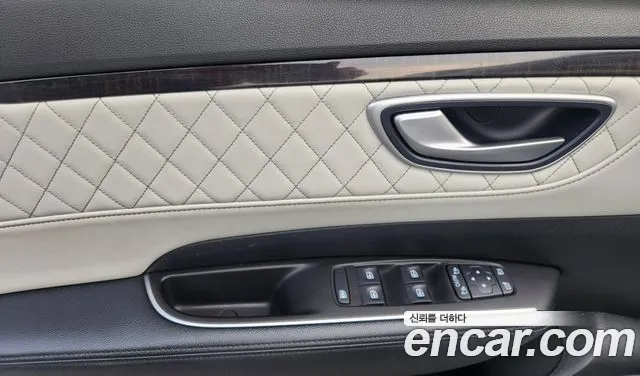 Renault-KoreaSamsung Megane 2016 thumb 11