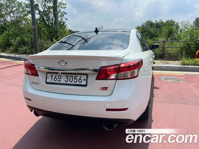 Renault-KoreaSamsung SM5 2013 thumb 6