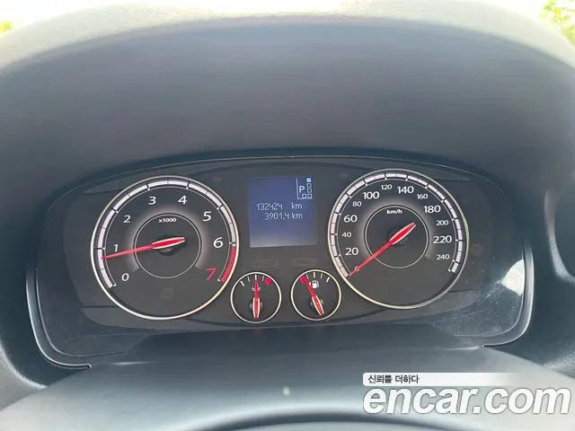 Renault-KoreaSamsung SM5 2013 thumb 10