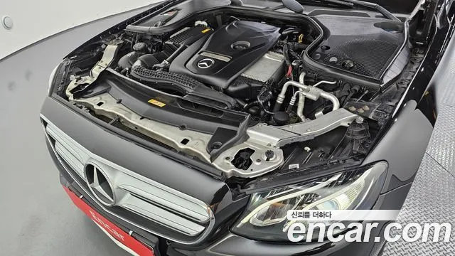 Mercedes-Benz E-Класс 2019 thumb 6