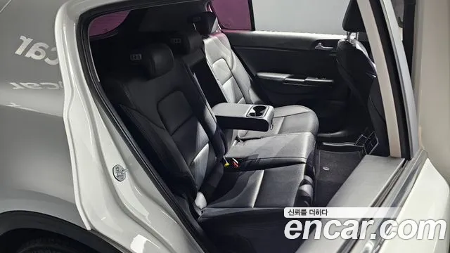 Kia Sportage 2016 thumb 10