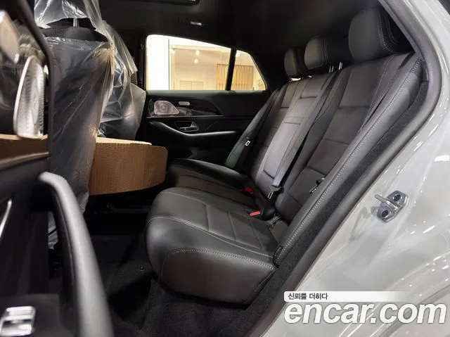 Mercedes-Benz GLE 2026 thumb 9