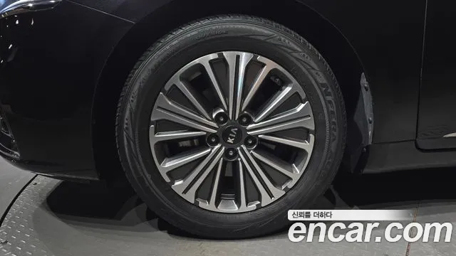 Kia K7 2018 thumb 5