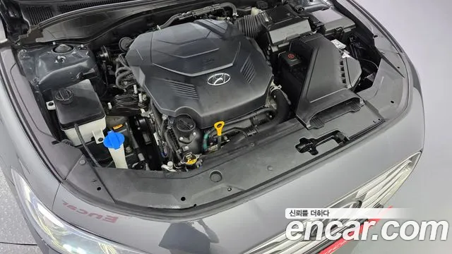 Hyundai Grandeur 2017 thumb 6