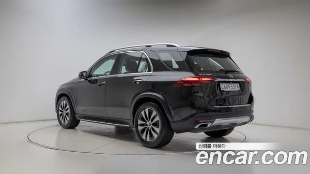 Mercedes-Benz GLE 2026 thumb 2