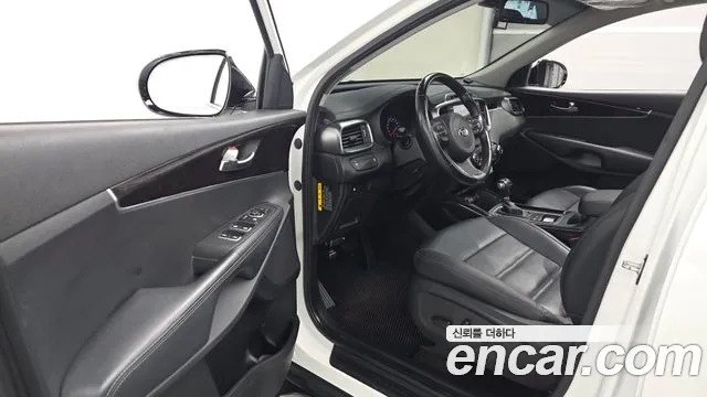 Kia Sorento 2016 thumb 9