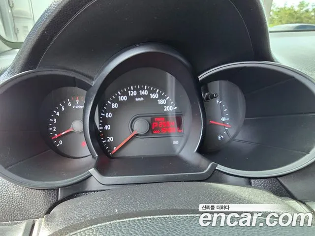 Kia Morning 2012 thumb 8