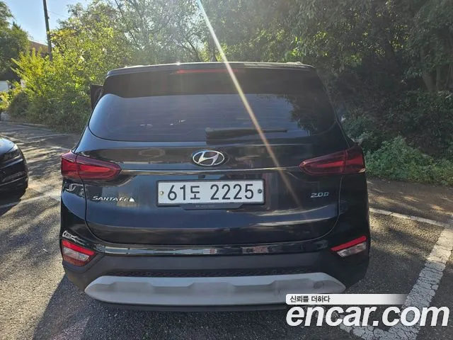 Hyundai Santa Fe 2018 thumb 5