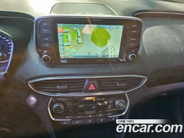 Hyundai Santa Fe 2018 thumb 6