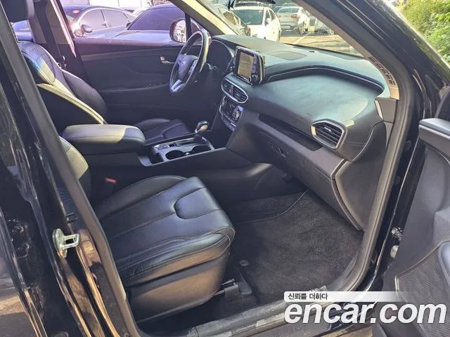Hyundai Santa Fe 2018 thumb 10