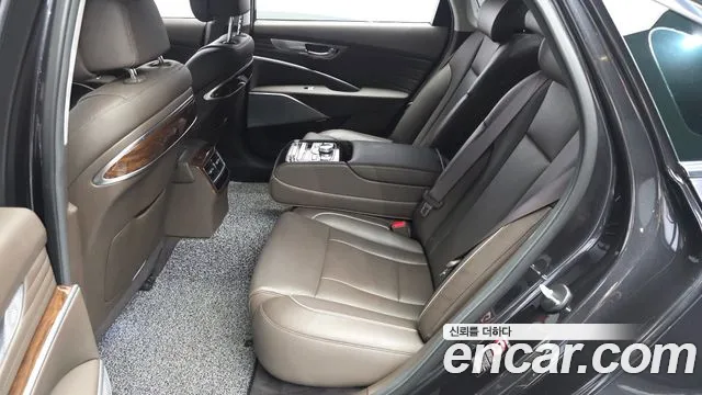 Kia K9 2019 thumb 11