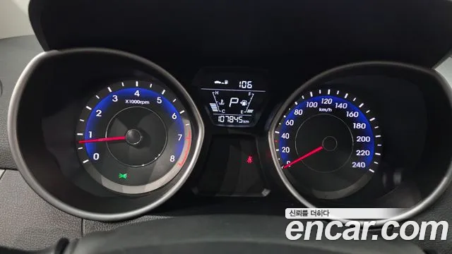 Hyundai Avante 2014 thumb 8