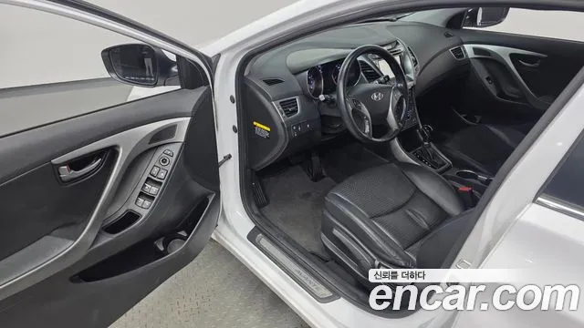 Hyundai Avante 2014 thumb 10
