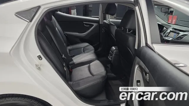 Hyundai Avante 2014 thumb 12