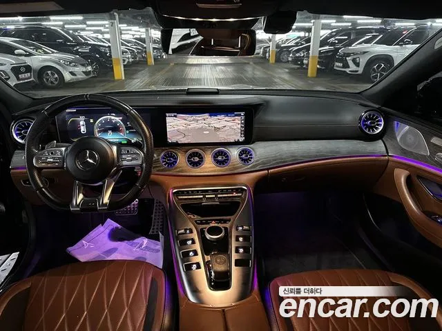 Mercedes-Benz AMG GT 2019 thumb 10