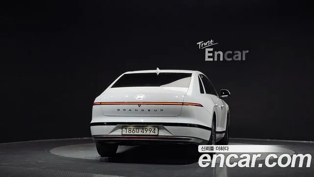 Hyundai Grandeur 2023 thumb 4