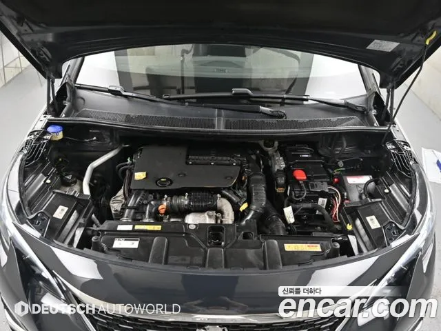 Peugeot 3008 2018 thumb 6