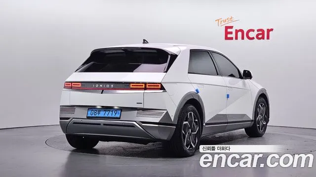 Hyundai IONIQ 5 2022 thumb 2