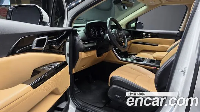 Kia Carnival 2023 thumb 9