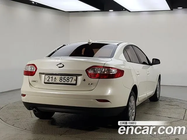 Renault-KoreaSamsung Fluence 2010 thumb 4