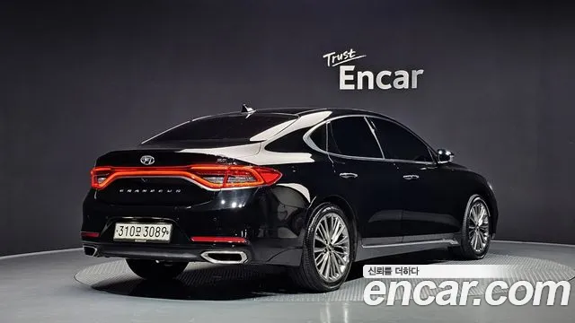 Hyundai Grandeur 2017 thumb 2