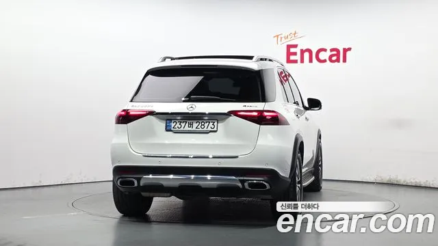 Mercedes-Benz GLE 2023 thumb 3