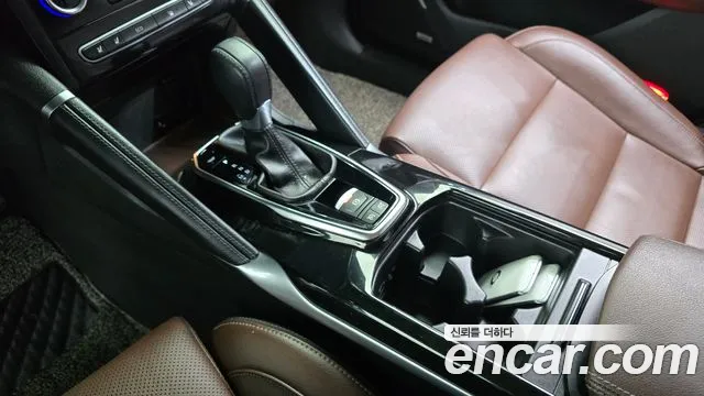 Renault-KoreaSamsung Koleos 2020 thumb 9
