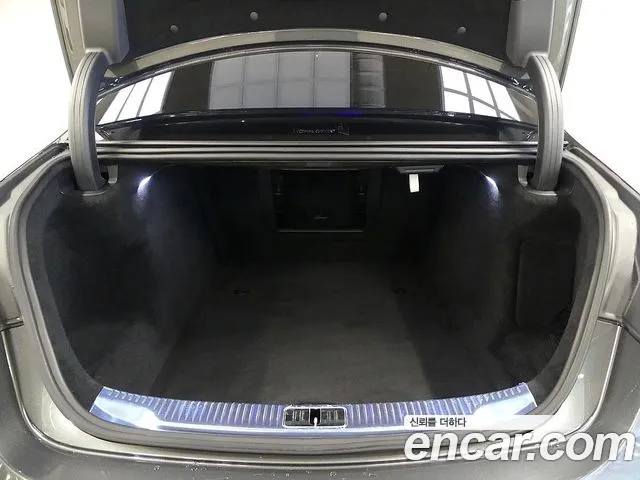Mercedes-Benz S-Класс 2022 thumb 8