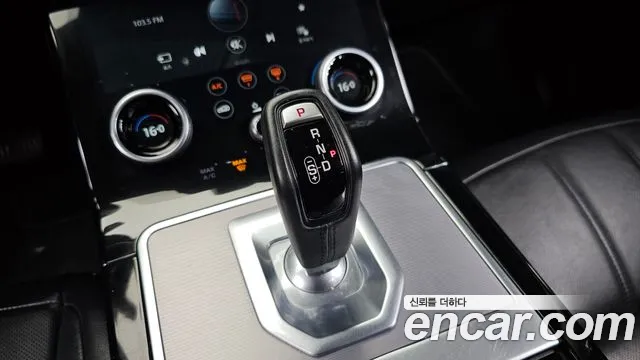 Land Rover Range Rover Evoque 2019 thumb 9