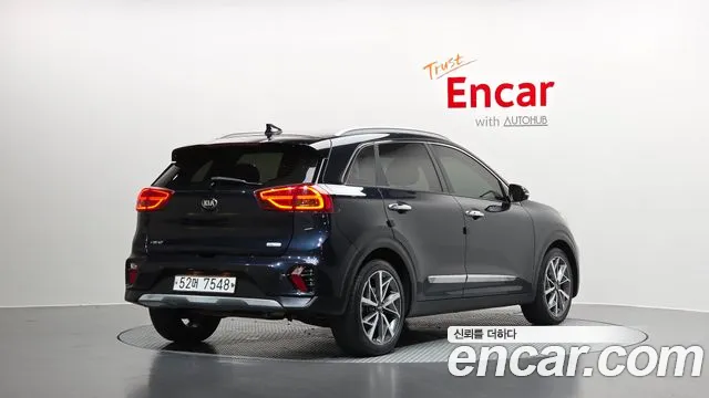 Kia Niro 2019 thumb 2