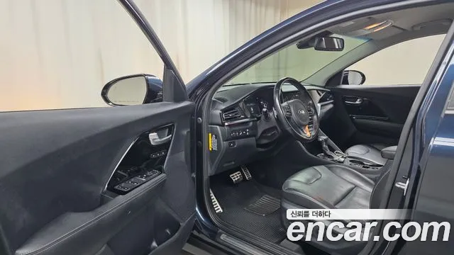 Kia Niro 2019 thumb 10