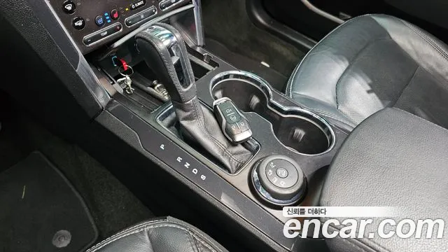 Ford Explorer 2017 thumb 9