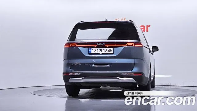 Kia Carnival 2022 thumb 4