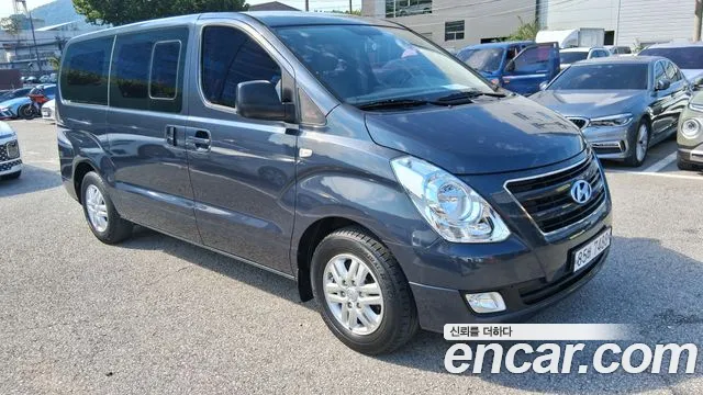 Hyundai Starex 2016 thumb 2