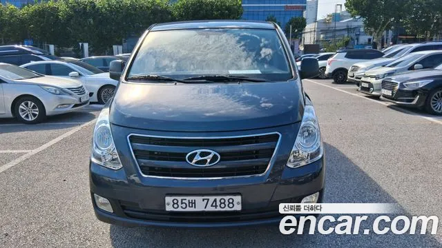 Hyundai Starex 2016 thumb 12
