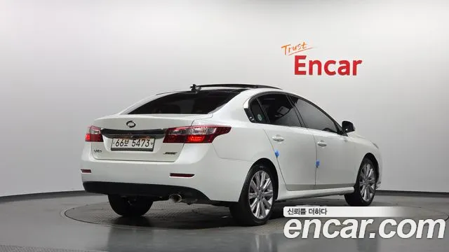 Renault-KoreaSamsung SM5 2012 thumb 2