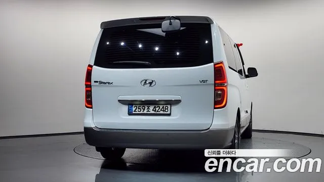 Hyundai Starex 2018 thumb 4