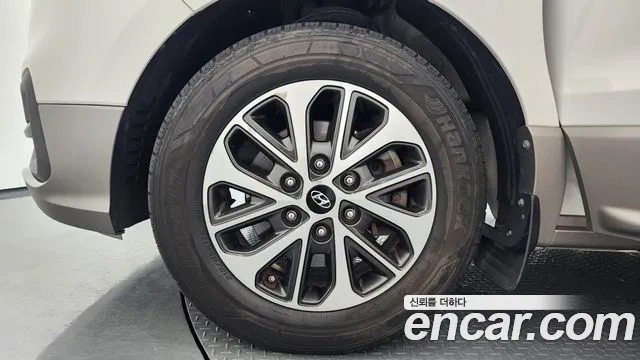 Hyundai Starex 2018 thumb 5