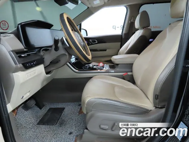 Kia Carnival 2022 thumb 6