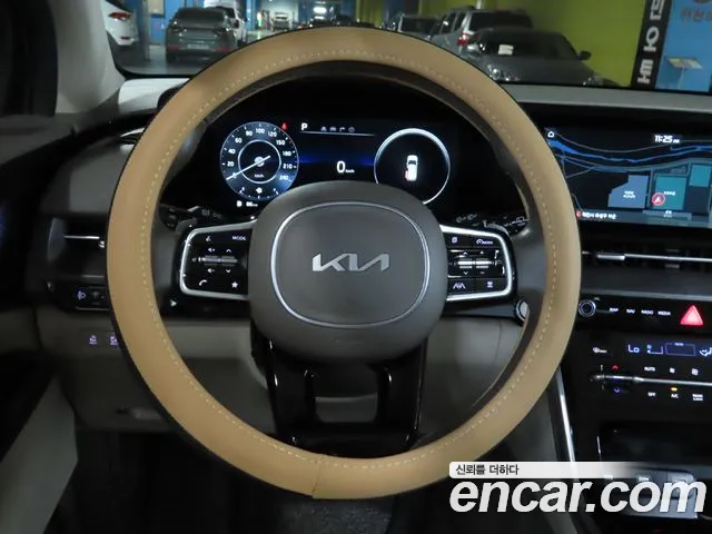 Kia Carnival 2022 thumb 10