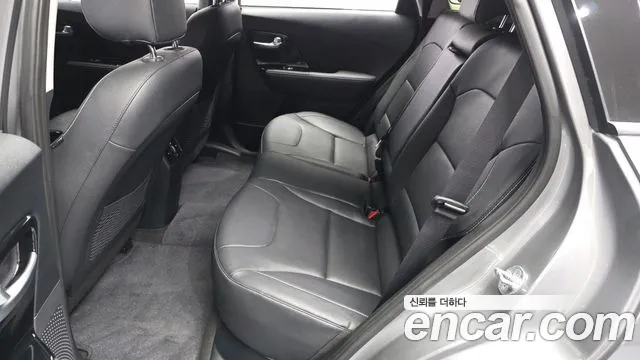 Kia Niro 2021 thumb 10