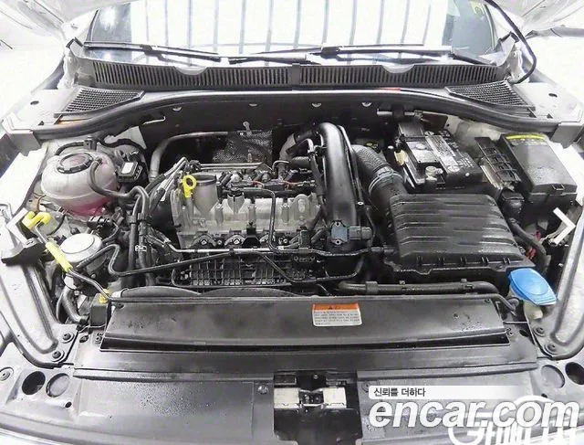 Volkswagen Jetta 2020 thumb 5