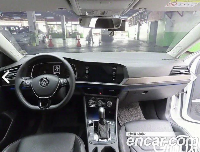 Volkswagen Jetta 2020 thumb 7