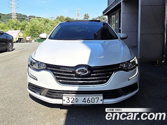 Renault-KoreaSamsung Megane 2016 thumb 2