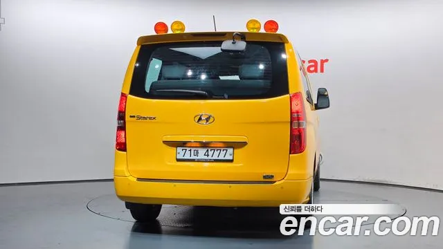 Hyundai Starex 2018 thumb 4