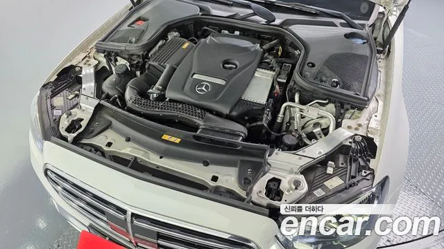 Mercedes-Benz E-Класс 2020 thumb 5