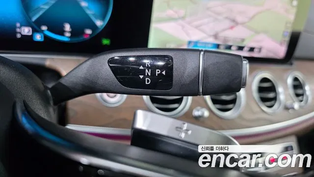 Mercedes-Benz E-Класс 2020 thumb 8