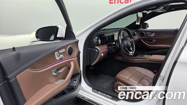 Mercedes-Benz E-Класс 2020 thumb 9