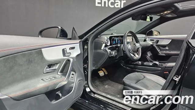 Mercedes-Benz CLA 2023 thumb 10
